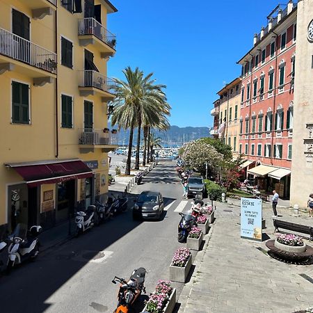 Central Seaview Apartment レーリチ エクステリア 写真