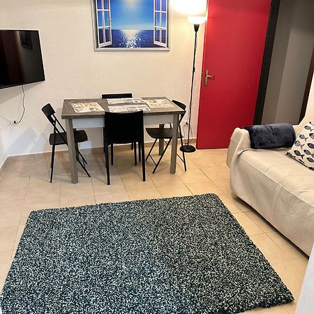 Central Seaview Apartment レーリチ エクステリア 写真