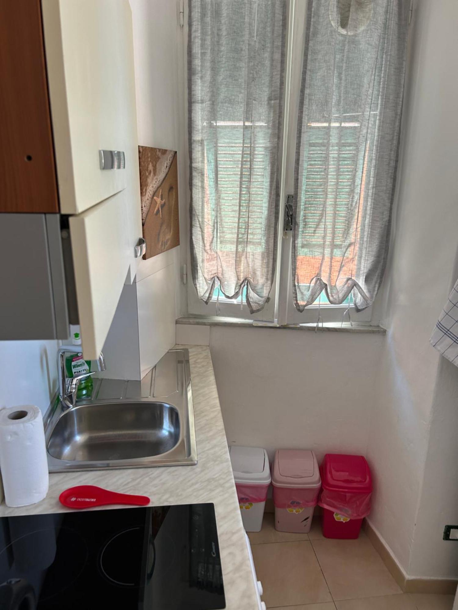 Central Seaview Apartment レーリチ エクステリア 写真